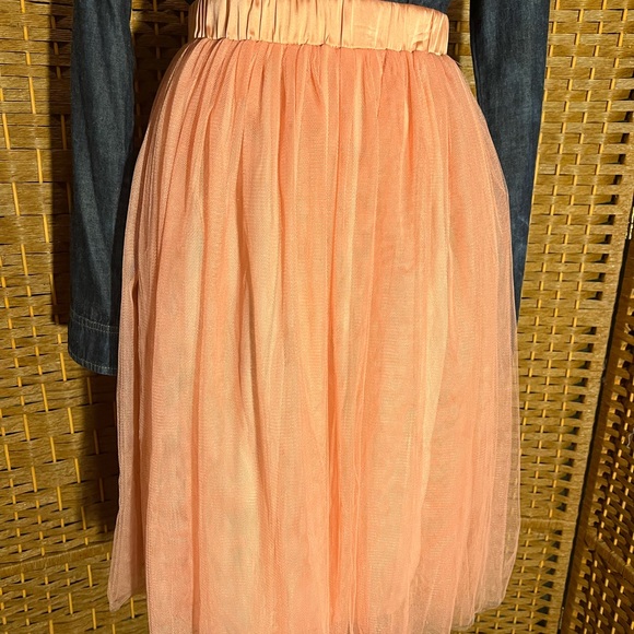 Skirt - Picture 3 of 6